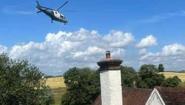 The Cottage, with Superking bed & private patio - Foto 3