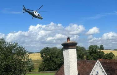 The Cottage, with Superking bed & private patio - Foto 3