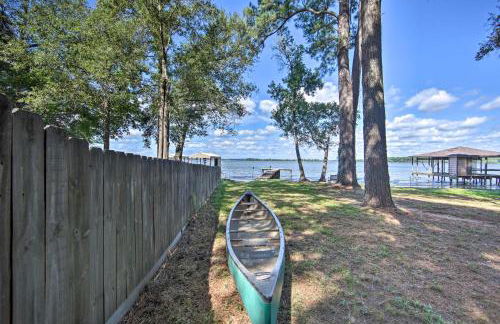 Luxe Lakehouse with Sunset Views on Lake Palestine! - Foto 34
