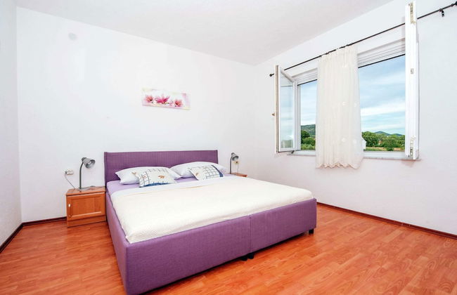 Private Estate With 2 Infinity Pools - Foto 7