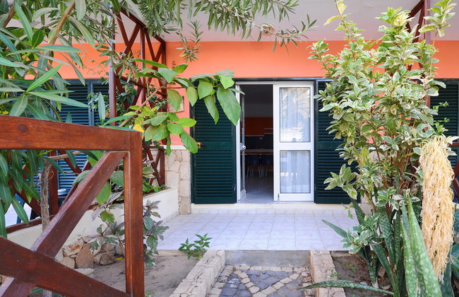 Nautilus Aparthotel - Photo 11