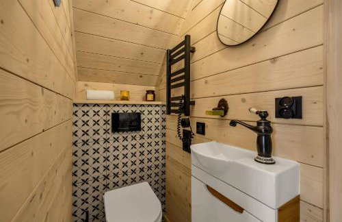 Modern Farmhouse Zegrze - Domek w lesie, Sauna, blisko Zalewu - by Rentujemy - Foto 34