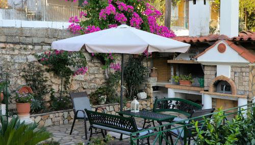 Dimitra's Cozy Apartment - Foto 5, Garden, Garden view