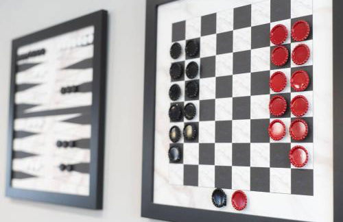 3BR/2.5 BA Townhouse |Downtown Salem w/Parking - Foto 24