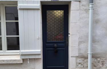 Notre Dame 2 - Entrée privative - Indépendant - 50m bords de Loire - Hypercentre - Foto 11