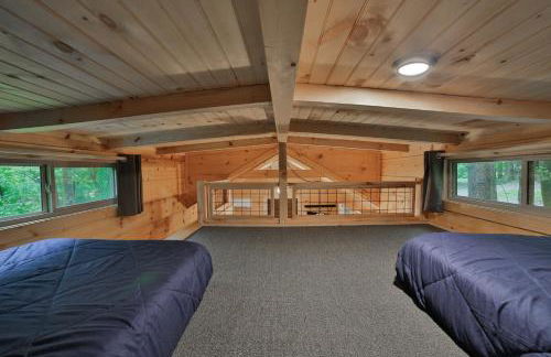 Lena Cabin Wooded Tiny Cabin - Hot Tub - Foto 27