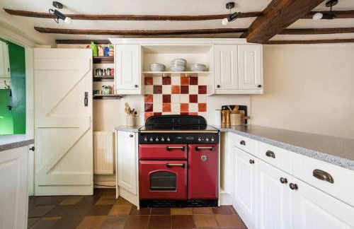 Charming Cottage in Cotswolds Riverside Village - Foto 19