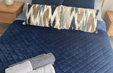 Modern Flat in central Lichfield & secure parking - Foto 5