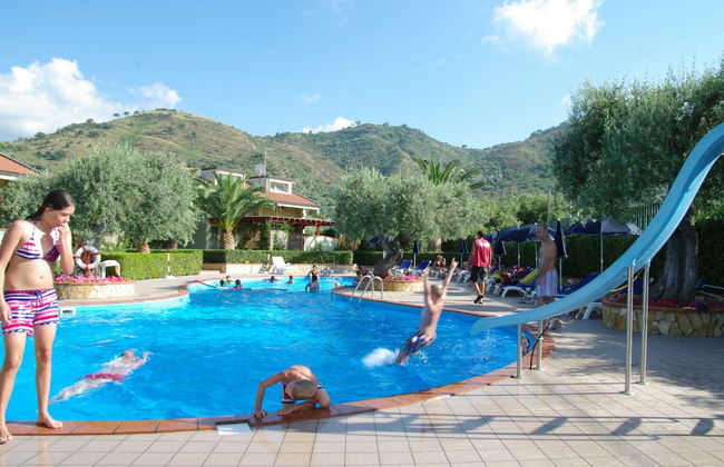 Beautiful Apartment for 5 People in Residence - Foto 17