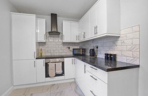 Stylish 3-Bed Countryside House, Peace & Privacy - Foto 13