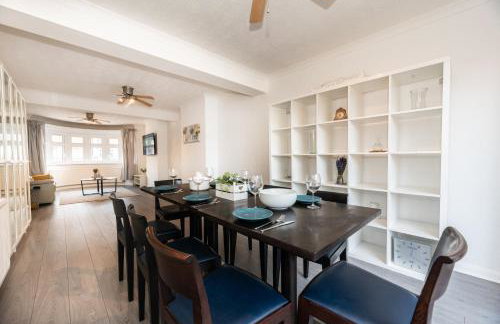 4 Bedroom Family Home In South East London - Photo 61