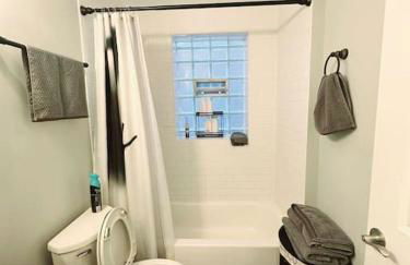 Cozy & Near Downtown & Hyde Park - Foto 21