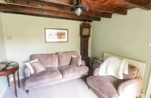 Bute Cottage - Photo 8