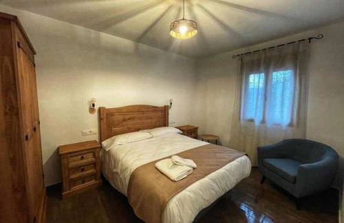 APARTAMENTOS DOÑA JIMENA DEL AMBROZ 4 Estrellas complejo único en el centro del pueblo - Foto 40