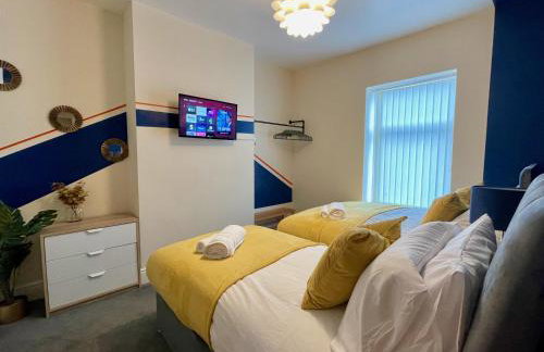 Kimberworth 4 Bedrooms House 8 Beds Close to M1 Suitable For Longer Stay - Foto 4