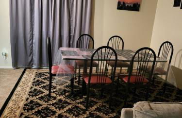 Tiny Cute Home 9 miles from Stone Mountain Park - Foto 5