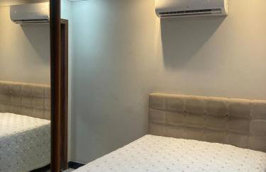 50 metros da praia,Ar condicionado na sala de estar e suíte, Área Gourmet - Photo 11