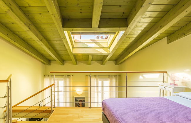 2 bedroom Apartment in Bellano - Photo 20