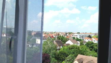 Studio lumineux 3 min Gare Houilles - RER A, Ligne L et J - Foto 5