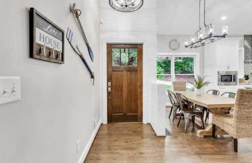 Lakefront, Saltwater Pool, Backyard Oasis, Private Dock, Home Gym - Foto 60