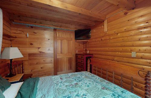 Hemlock Ridge Retreat - Photo 14