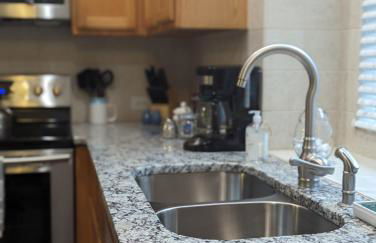 Cedar's Corner in Concord Spacious & Clean - Foto 12