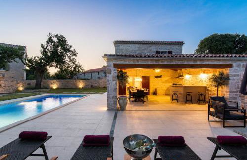 Istria Time - Villa Nyma - Heated Pool - Foto 11