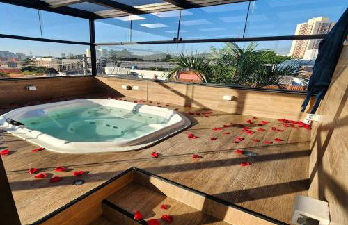 Cobertura Triplex de Luxo com Jacuzzi Privativa na Super Quadra Morumbi - Foto 1