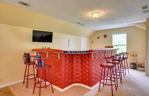 Waterfront Sparta Retreat with Dock, Deck and Grill - Foto 11