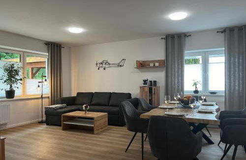 FeWo Cessna, elegante Wohnung, 2 Schlafzimmer, überdachte Terrasse - Foto 1