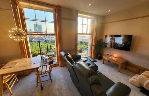 Sunset Point Apts - Aqua Therapy Suite - Foto 2