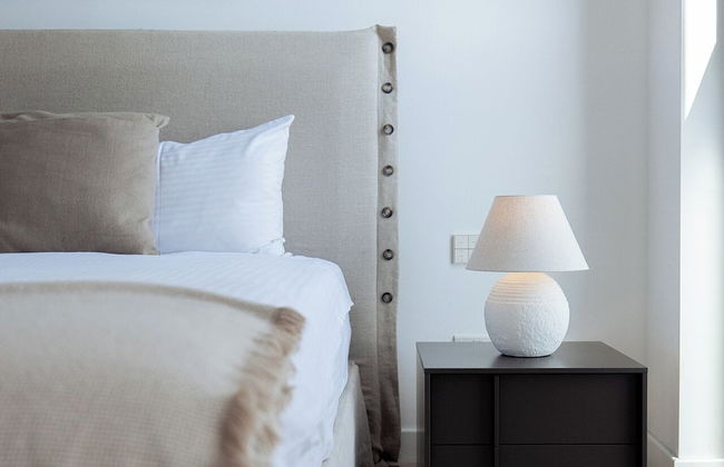 Central Park Residence - Photo 13