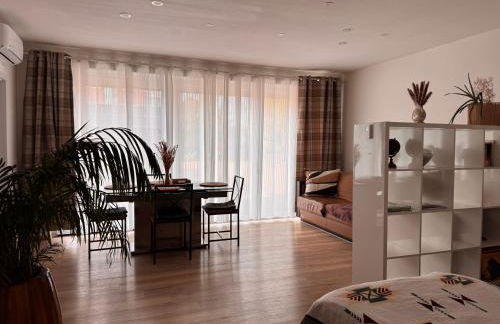 Modern House Gehrden 2, bis 4 Person, Contactless Check-in, free parking, Vollsaniert und Renoviert Dezember 2024 - Foto 10