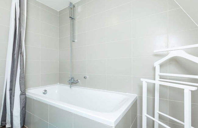 Relaxing Holiday Home in Adinkerke With Fenced Garden - Foto 51