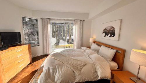 Snowcreek IV - Cozy Mammoth Ski Condo with Mtn Views and Hot Tub - Foto 3