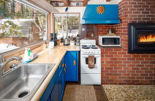 The Gingerbread Cottage - Photo 12