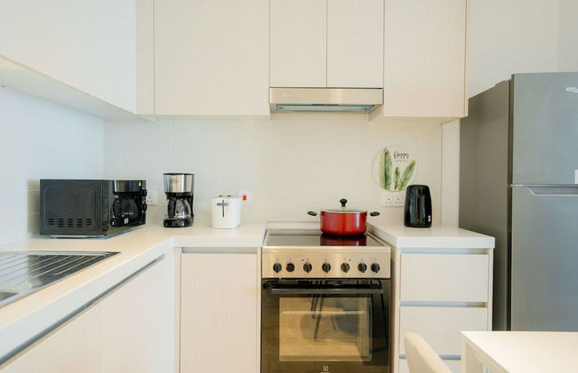 Nasma Luxury Stays - Water's Edge in Yas - Photo 11