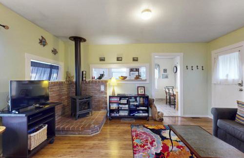 Oceanfront Elk Home Steps to Beach & Pet-Friendly - Foto 8