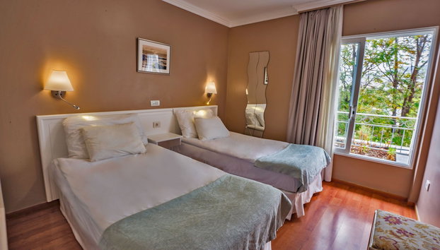 Coral La Quinta Park Suites - Photo 3, Chambre