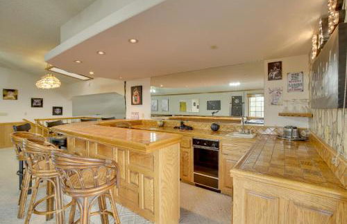 Spacious California Oasis Patio, Fireplace and Pool - Foto 24