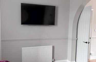 Mulberry House, Dowlais - Photo 12