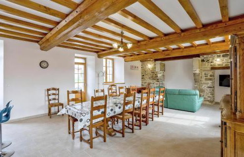 Lovely Home In Fierville-Les-Mines - Foto 8