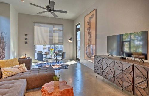 Urban Escape in SoLA with Private Patio! - Foto 7