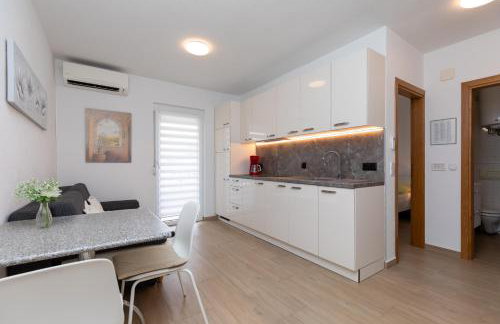 Apartments Lidija Matošević - Photo 32