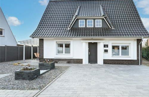 BesTime - Modernes 5BR Haus mit 2 Parkplätzen - Photo 4