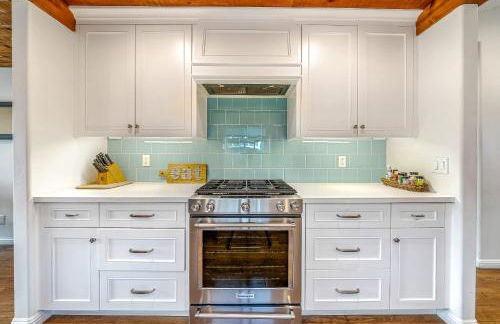 Charming 2 BDR Seaside Cottage - 5 Min to Beach - Foto 34