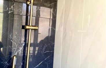 Charming studio overlooking a beautiful garden - Foto 13