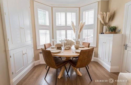 Pottery Place by Grandeur Property - Photo 5