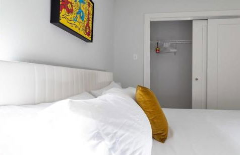 The Grove's Modern Family Row House ABODEbucks - Photo 34