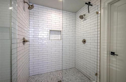 Dream Sylvan Park 4 bed 3 bath, Lush outdoor area - Foto 13